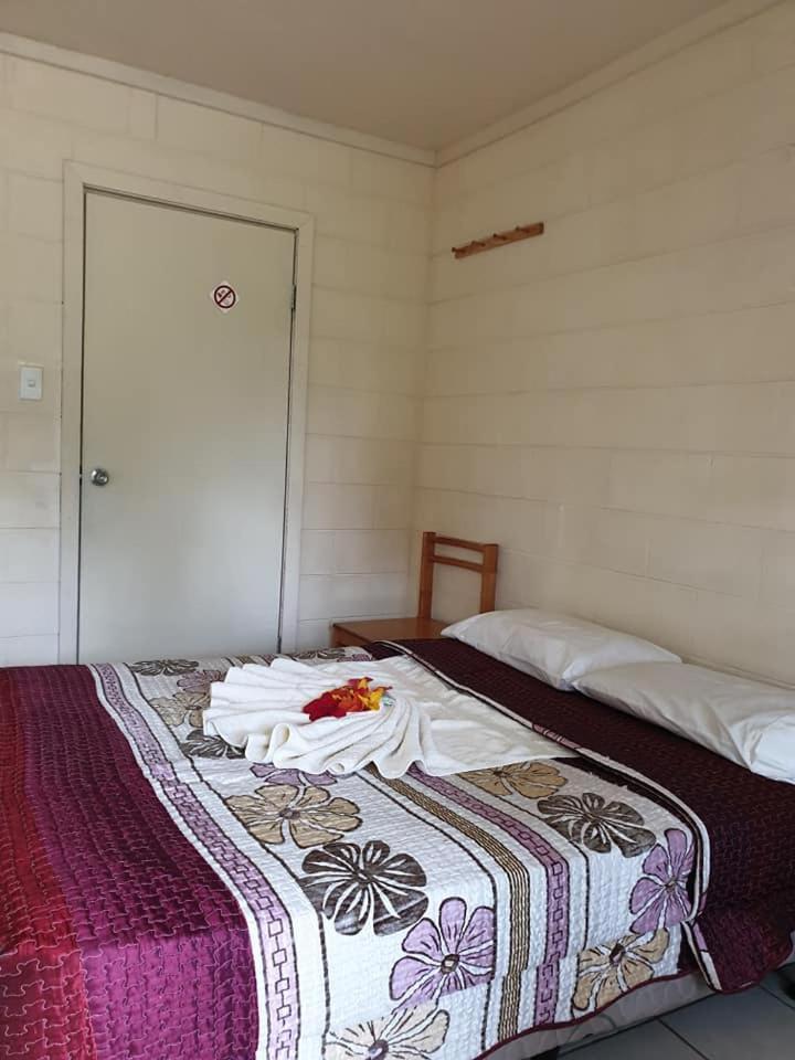 موليفانوا Transit Motel المظهر الخارجي الصورة