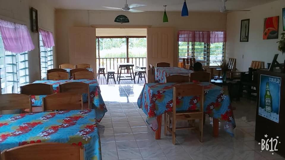 موليفانوا Transit Motel المظهر الخارجي الصورة